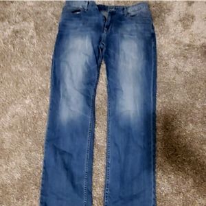 Calvin Klein Jeans: Slim Straight (Size 33)